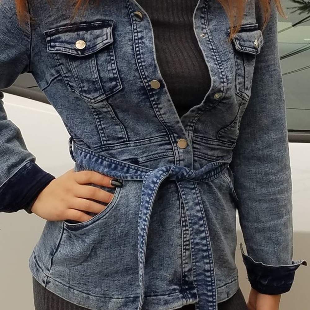 Classic Stretch Denim Jacket AUTUMN 2018 - Picture 4 of 7